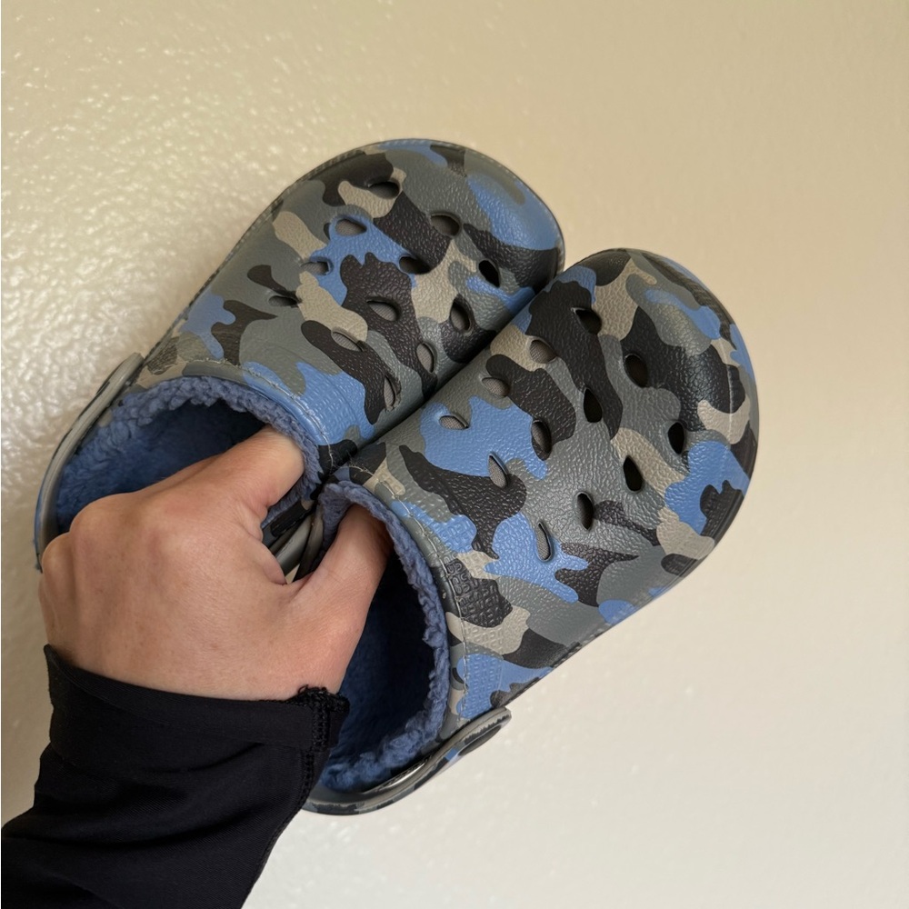 Kids Camouflage Clogs with Blue and Gray